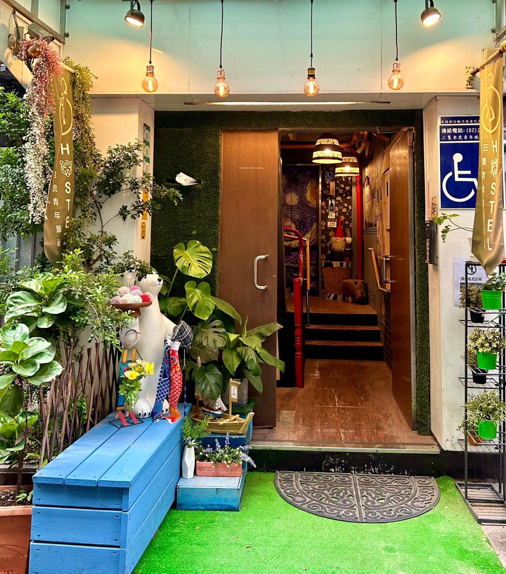 Taipei Triple Tiger Inn Eksteriør billede